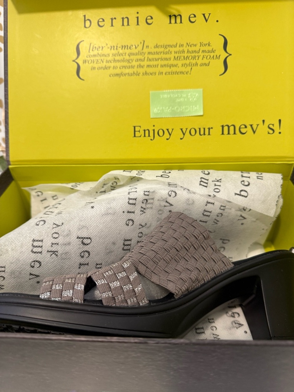bernie mev. 9 Woven Slide Sandals in Taupe with Silver Accents - Picture 3 of 7